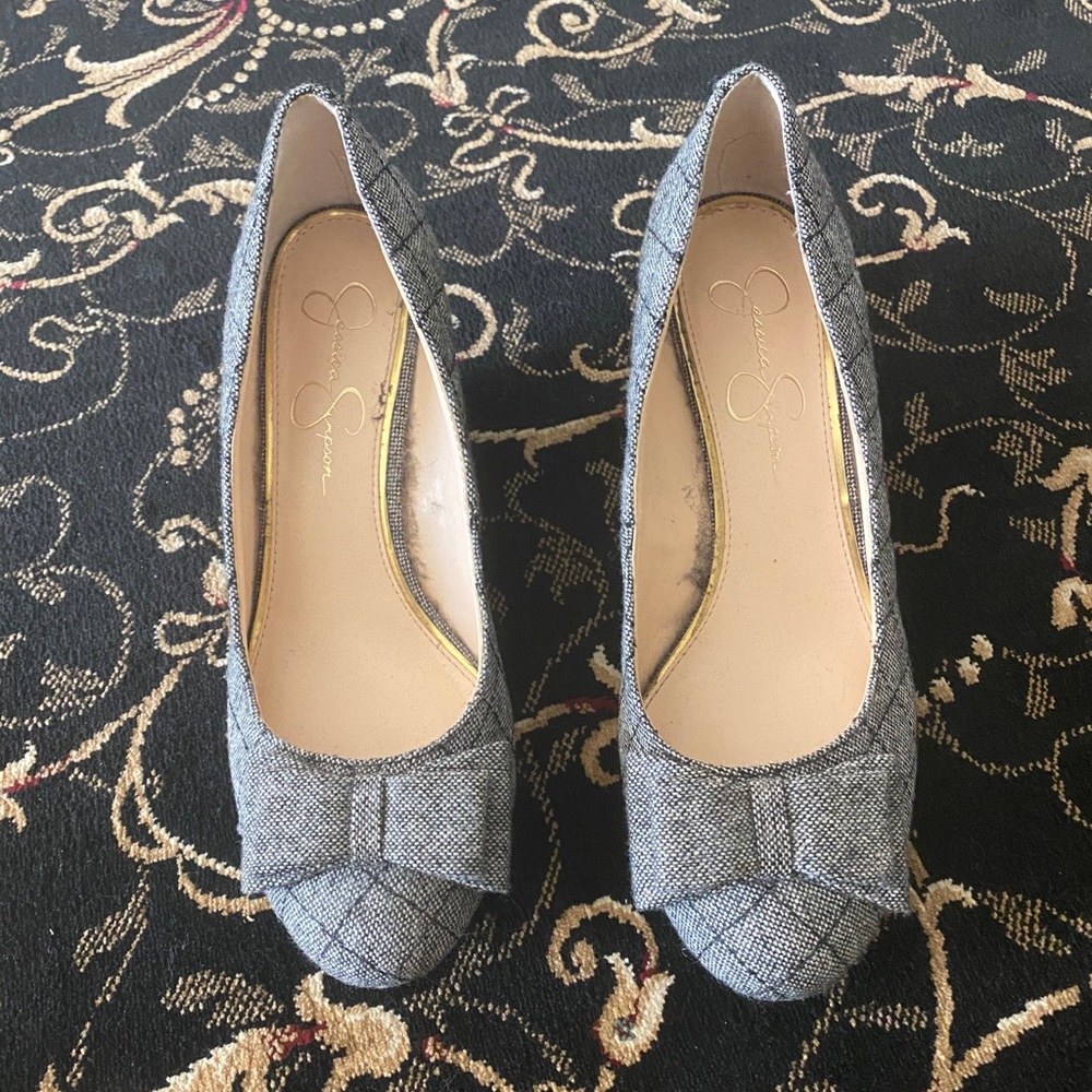 Jessica Simpson Gray Plaid Bow Wedges